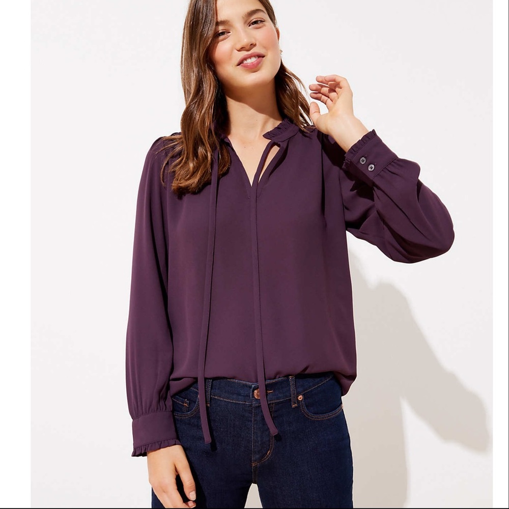 Loft Tie Neck Blouse size Medium